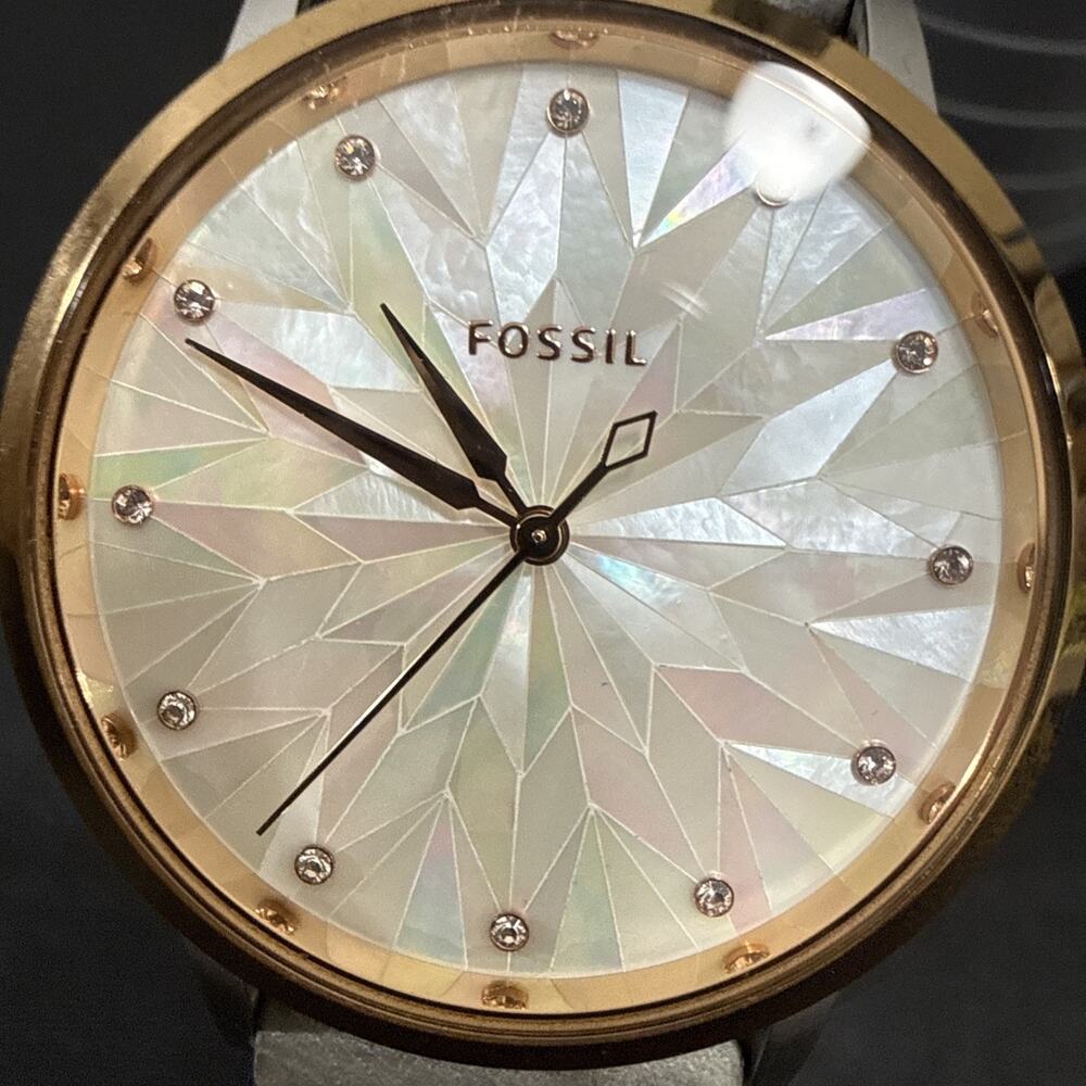 Women’s Fossil ES-4106 New Battery 40mm Case Mother Of Pearl White Dial (Z7)
